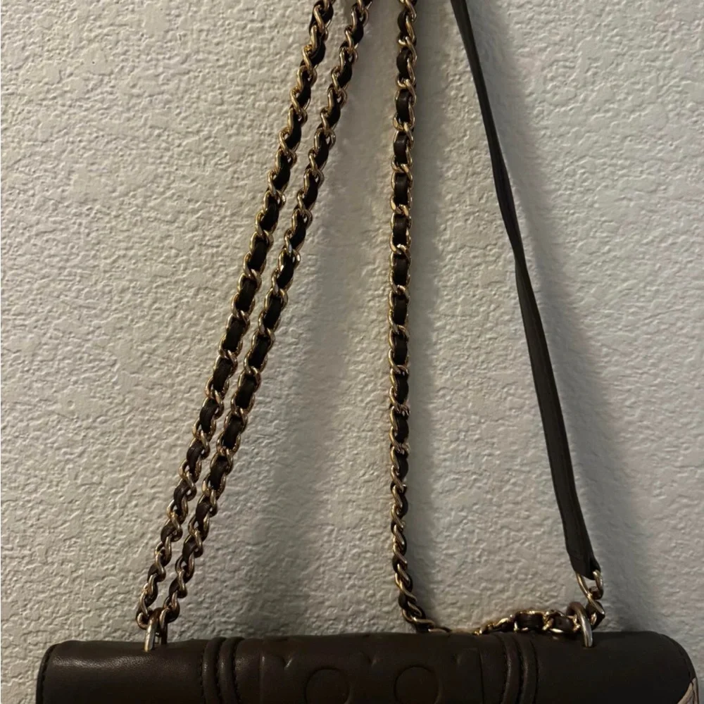 Tory Burch Fleming Stripe Convertible Shoulder Bag Price $450